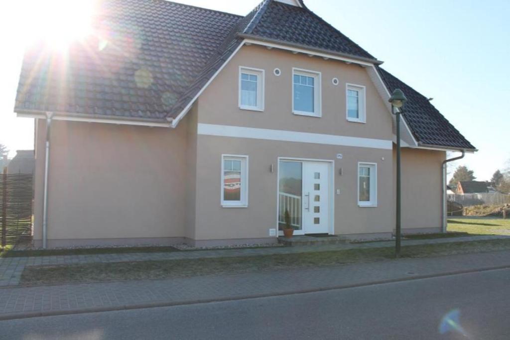 Ferienwohnung Asia In Born Zewnętrze zdjęcie